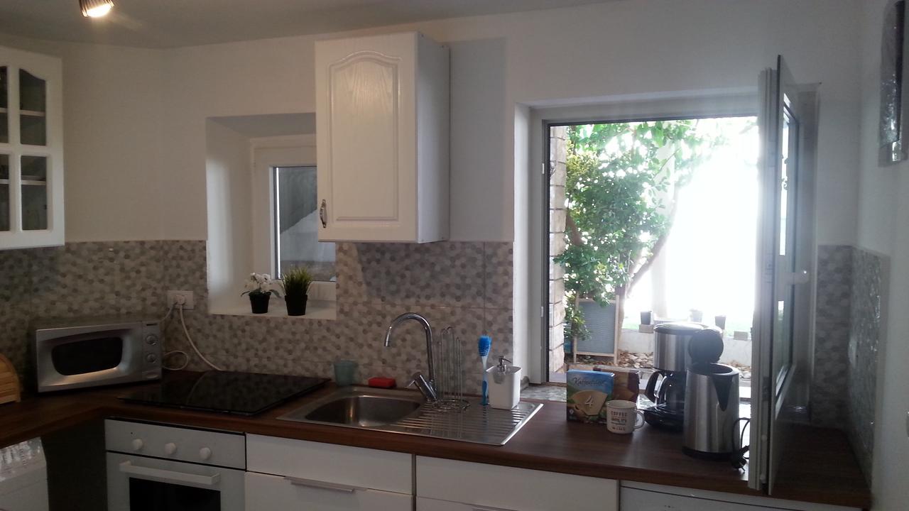 Holiday Homes Mare Premantura Ngoại thất bức ảnh